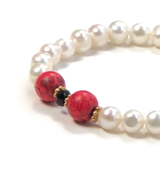 RED HOWLITE AND PEARL BRACELET
