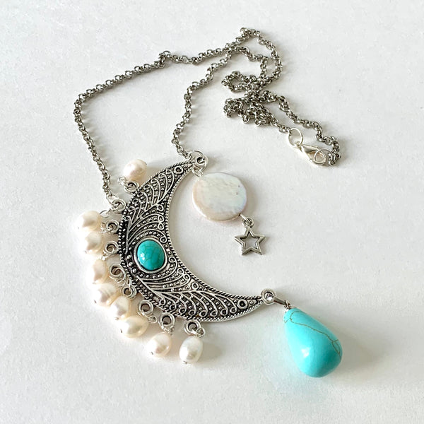 MOON AND STAR PEARL NECKLACE